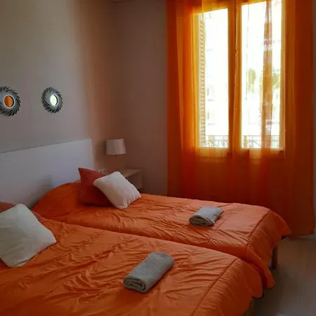Apartamento Casa Bonet 2 *