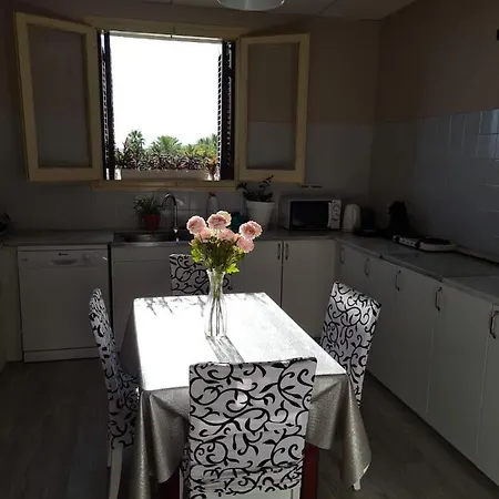 Casa Bonet 2 *