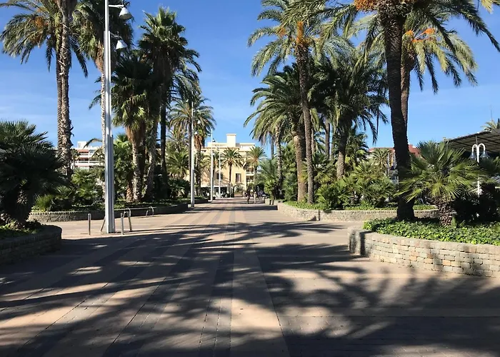 Capitania 2 Hotel *